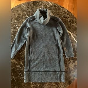 Lululemon knit dress size M